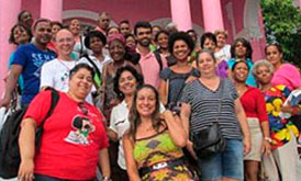 Educadores brasileiros e cubanos no “Mes de la Cultura Brasileña”, em Cuba &nbsp;      Em outubro de 2015 seis educadores de Niterói-RJ (Brasil) foram recebidos na  Associação de Pedagogos de [&hellip;]